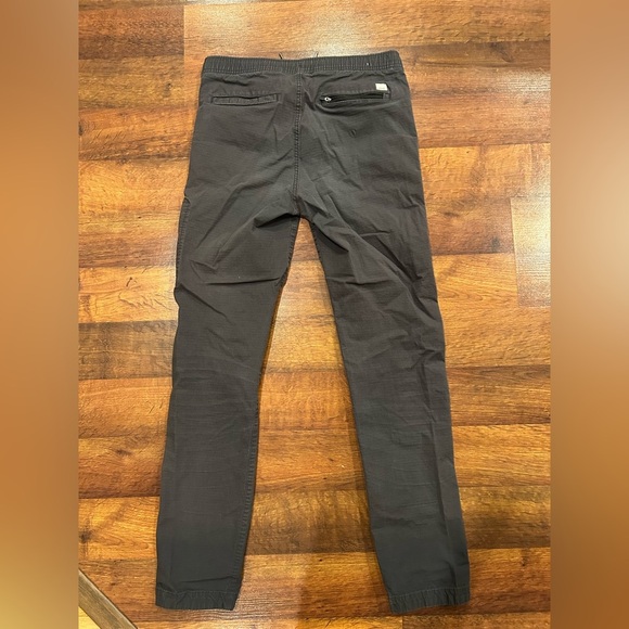Vuori Men’s Ripstop Pants Gray Size Small Slim Fit - Picture 7 of 7